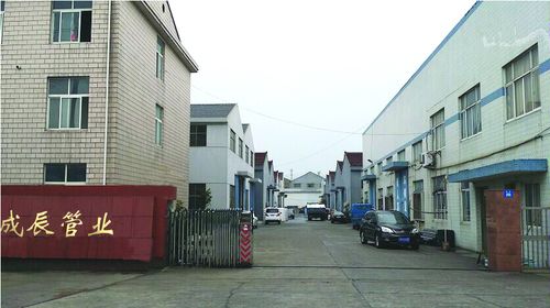 熱脹冷縮對屋面虹吸系統pe雨水管的破壞雙法蘭止動短管 管卡